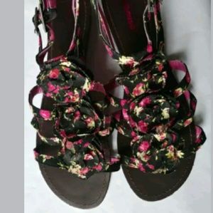 Doll House floral open toe flats 11